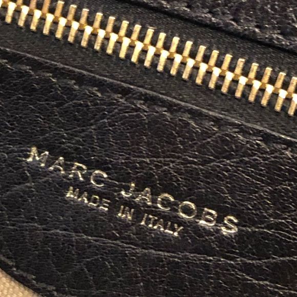 MARC JACOBS Black Italian Leather Grommet Accent Top Handle Crossbody Satchel - Picture 6 of 16